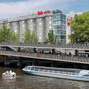 https://ibis-amsterdam-centre.amsterdamhotelsnl.com