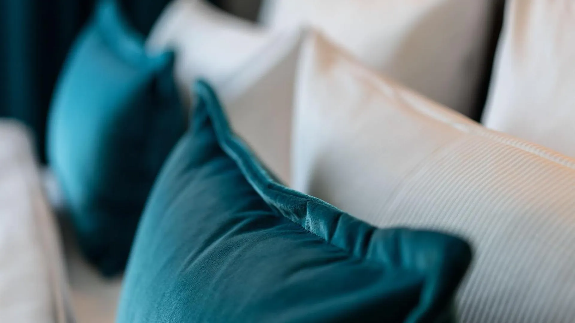Motel One Berlin Mitte Германия