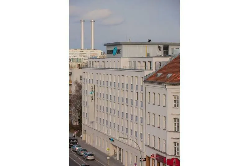 Motel One Berlin Mitte Отель